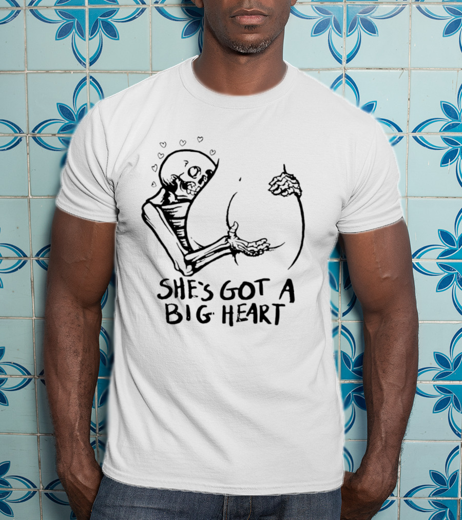 She's Got A Big Heart Skeleton Hugging T-Shirt