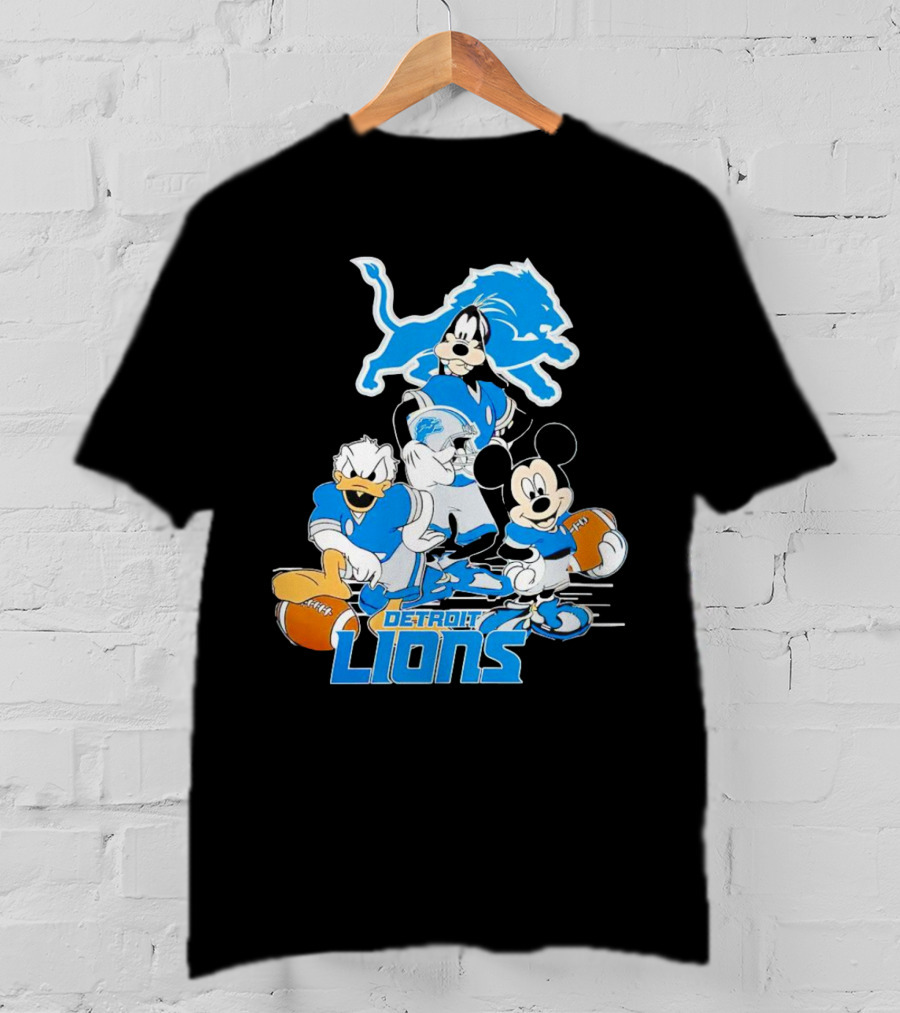 Detroit Lions Mickey Friends Game Day Football Disney T-Shirt