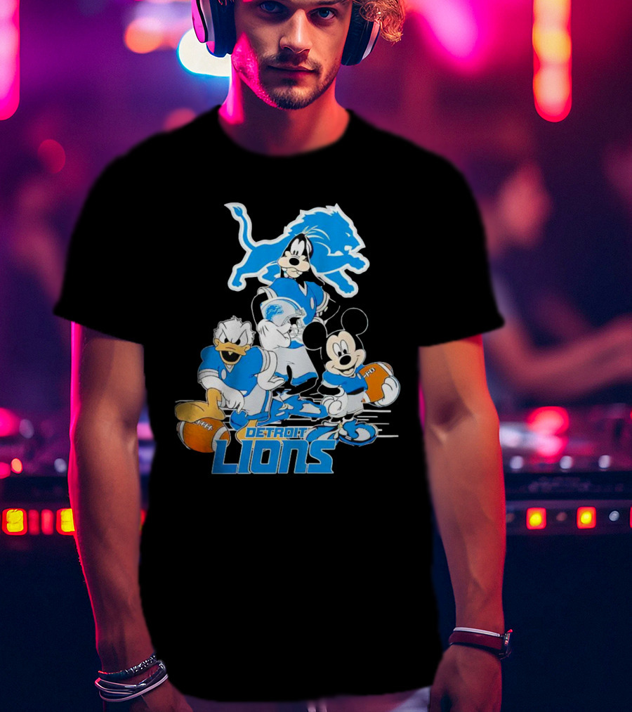 Detroit Lions Mickey Friends Game Day Football Disney T-Shirt