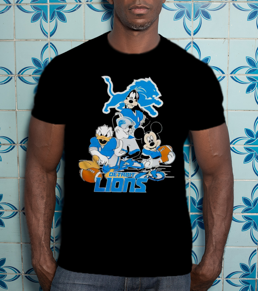 Detroit Lions Mickey Friends Game Day Football Disney T-Shirt