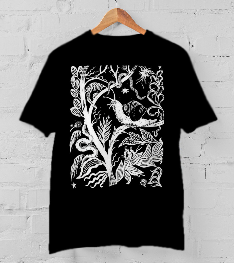 Elispencer November Enchanted Forest Snail Motif T-Shirt