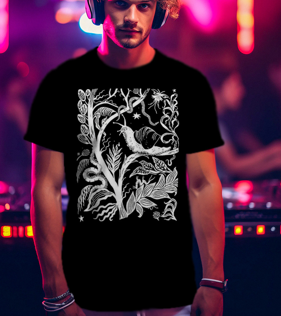 Elispencer November Enchanted Forest Snail Motif T-Shirt