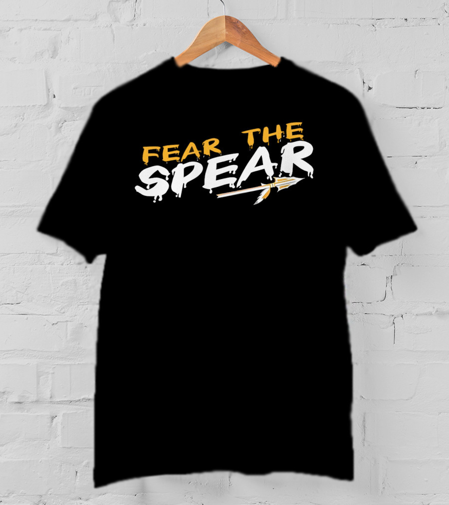 Fear The Spear Dripping Text Spearhead Arrow T-Shirt