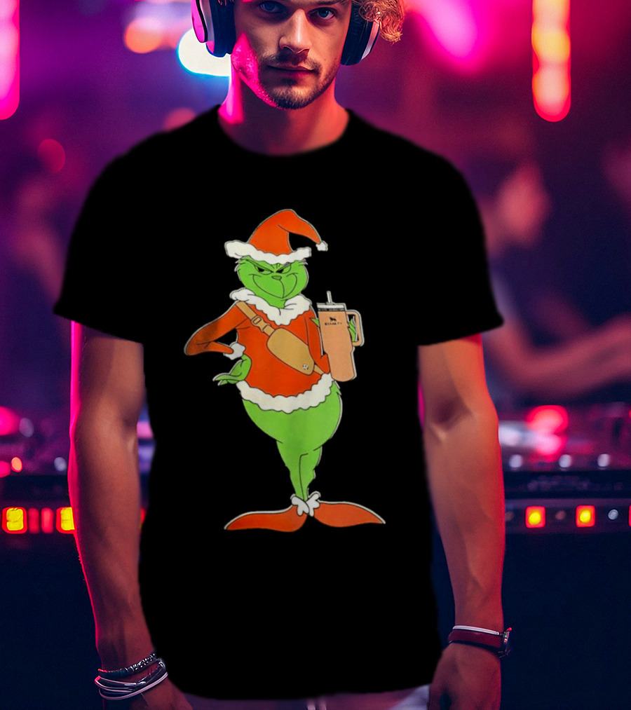 Grinch Santa Stanley Christmas Holiday Cheer Scene T-Shirt
