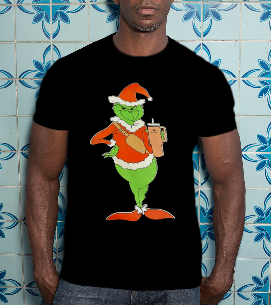 Grinch Santa Stanley Christmas Holiday Cheer Scene T-Shirt