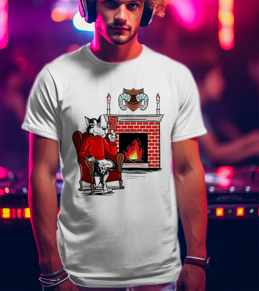 NC State Wolfpack Cozy Fireplace Christmas Scene Sweater Wolf T-Shirt