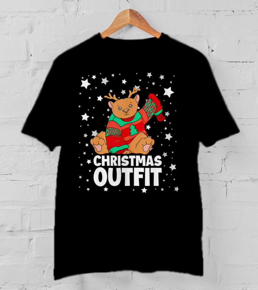 Bear Reindeer Christmas Outfit With Festive Sweater And Stars T-Shirt