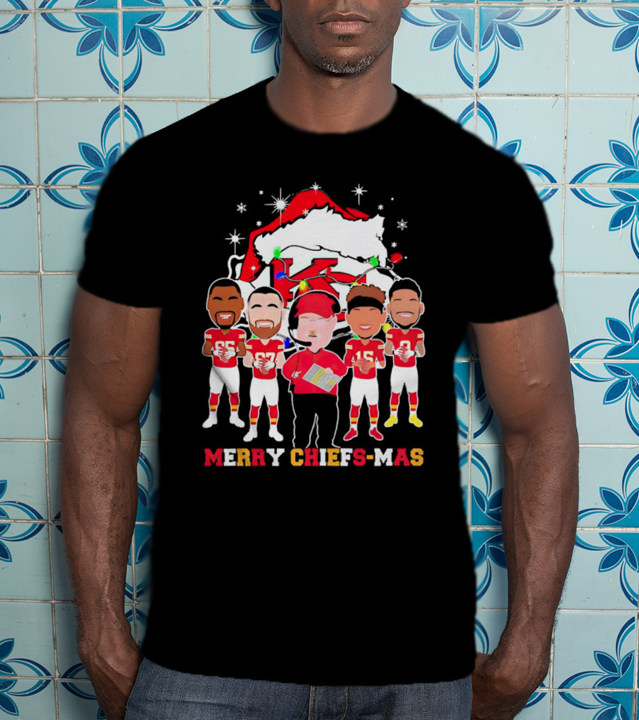Kansas City Chiefs Merry Chiefs-Mas Christmas NFL Team Festive Cartoon Players And Santa Hat T-Shirt