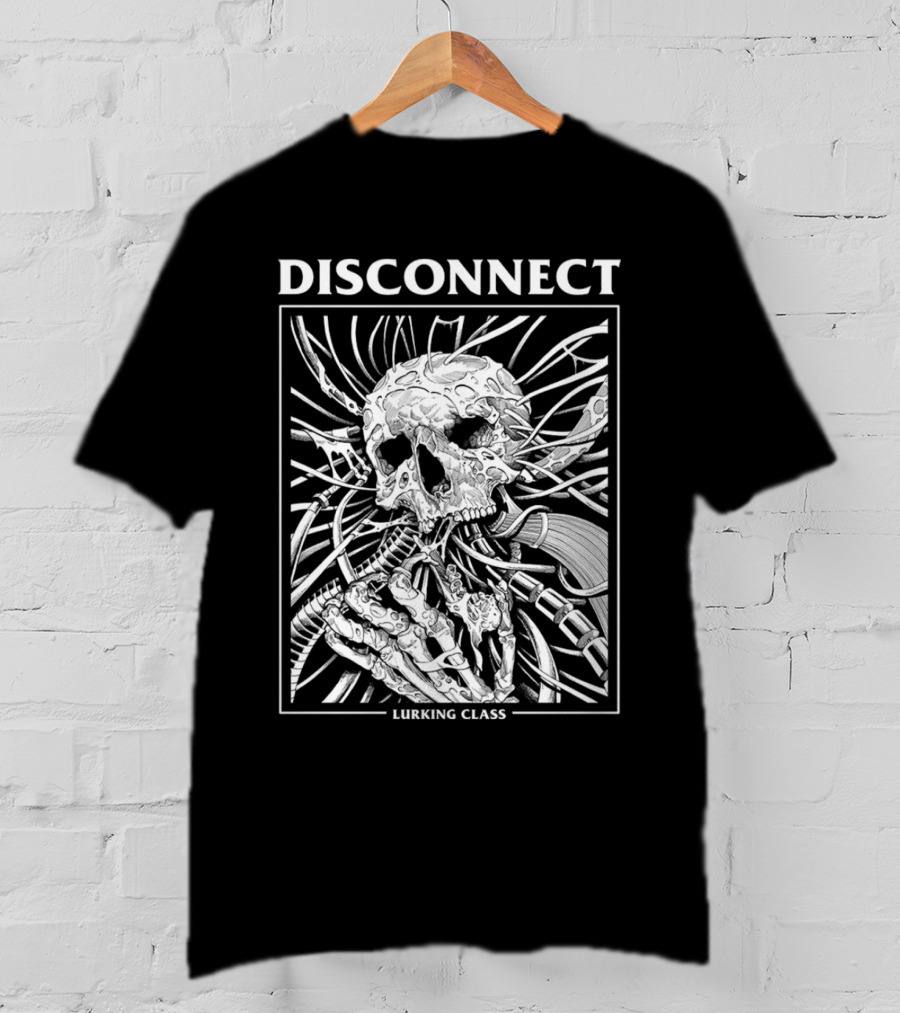 DISCONNECT Skeleton Lurking Class T-Shirt