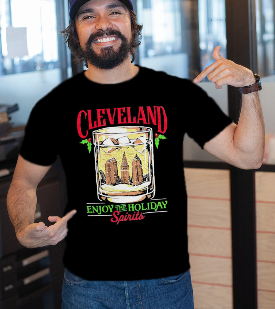 Cleveland Skyline In Whiskey Glass Enjoy The Holiday Spirits T-Shirt
