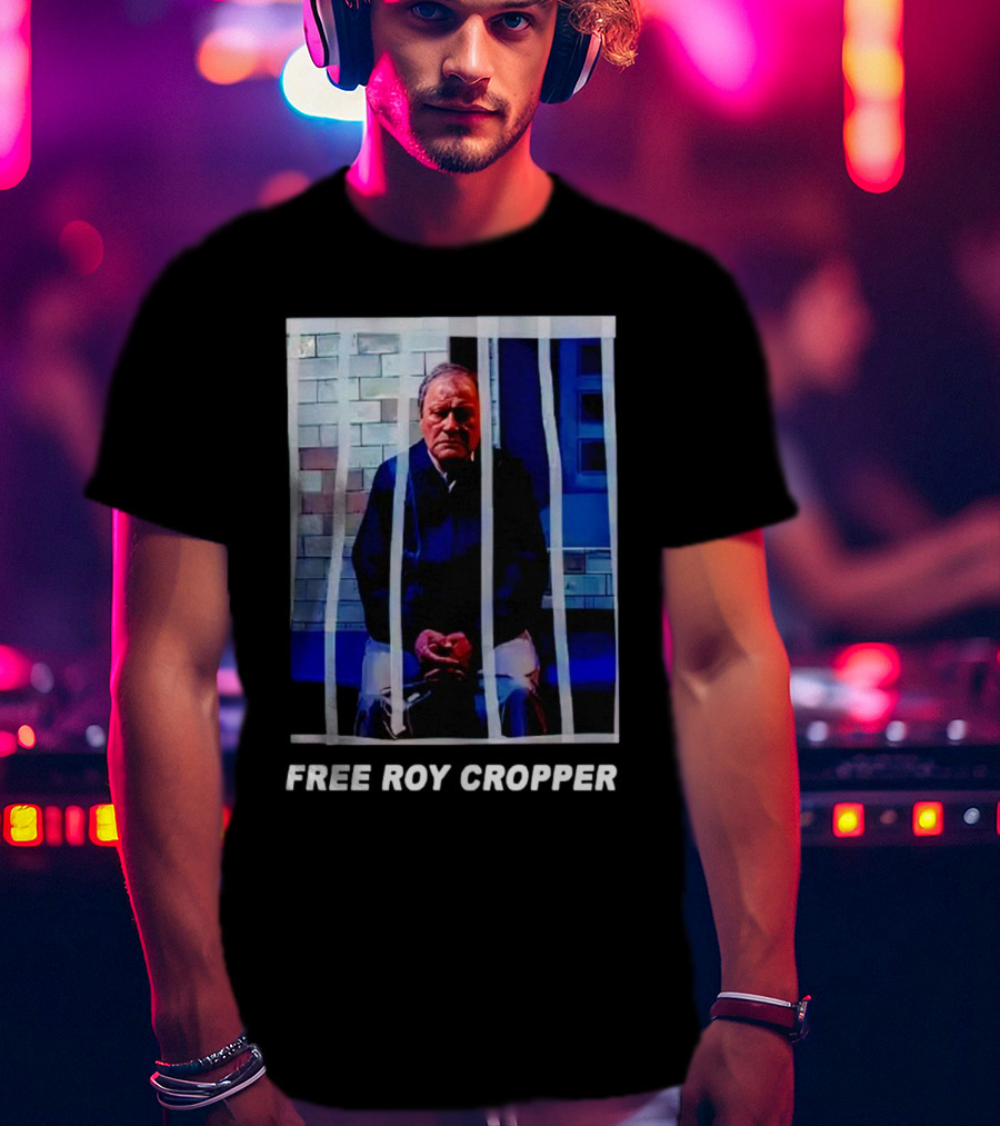 Coronation Street Free Roy Cropper Jail Image T-Shirt