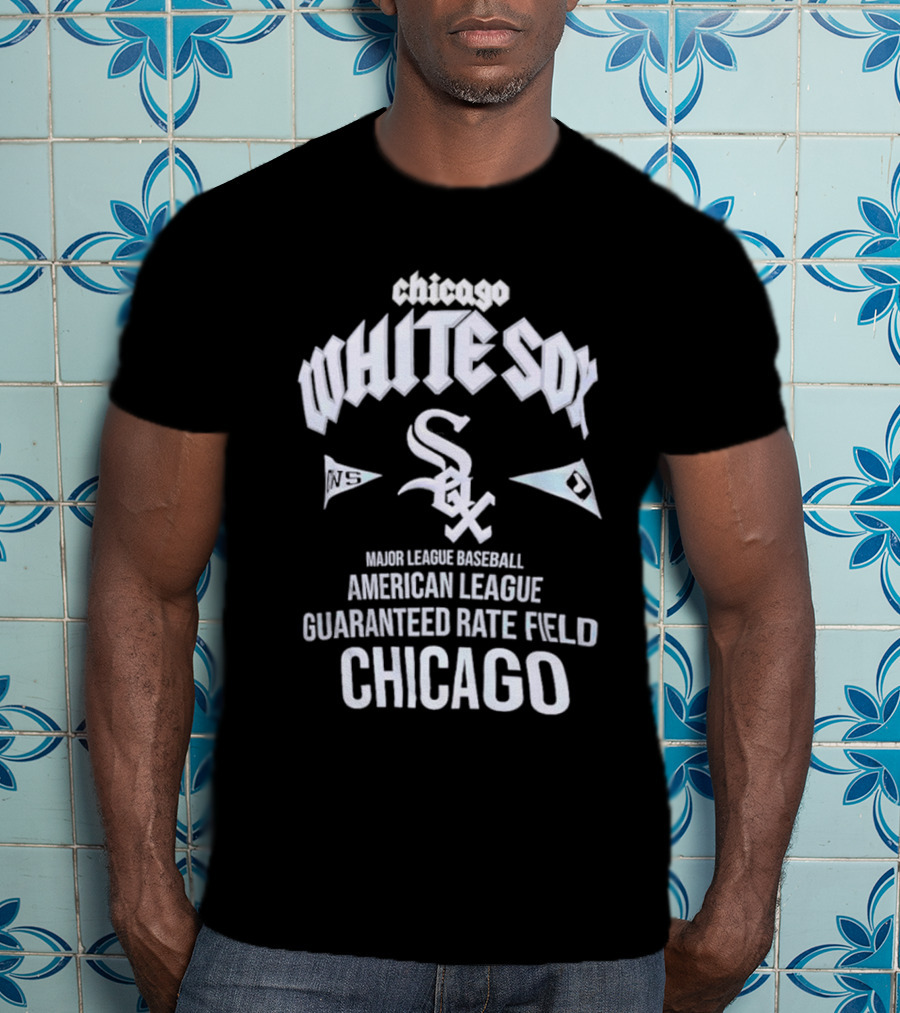 Chicago White Sox Major League Baseball American League Chicago Guaranteed Rate Field T-Shirt