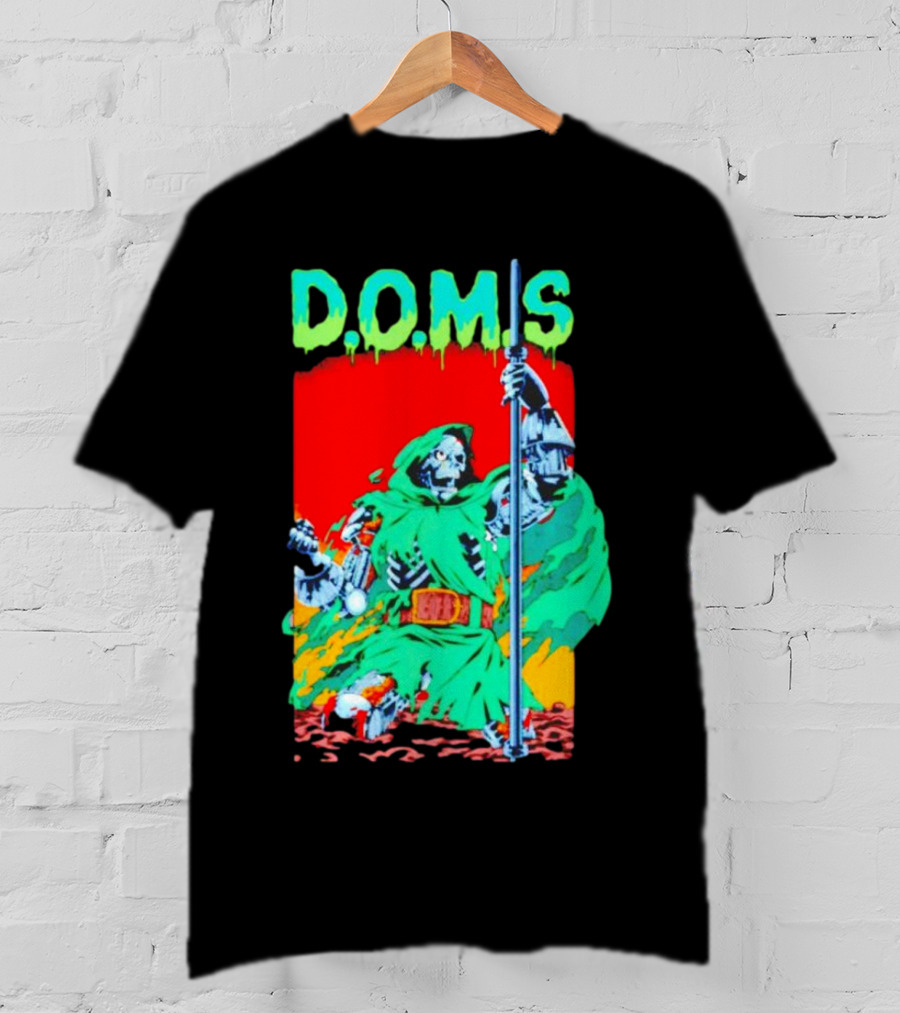 D.O.M.S Skeleton Warrior In Green Cloak Holding Staff T-Shirt