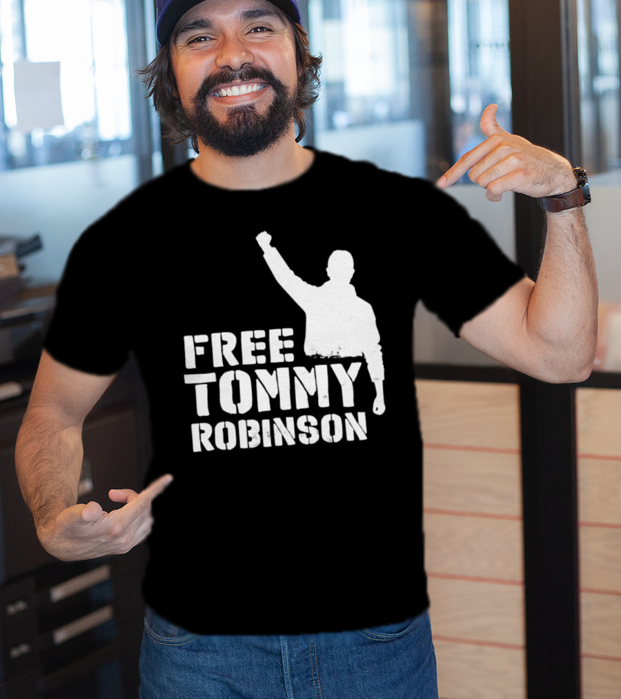 Free Tommy Robinson Silhouette Fist Raised Protest T-Shirt