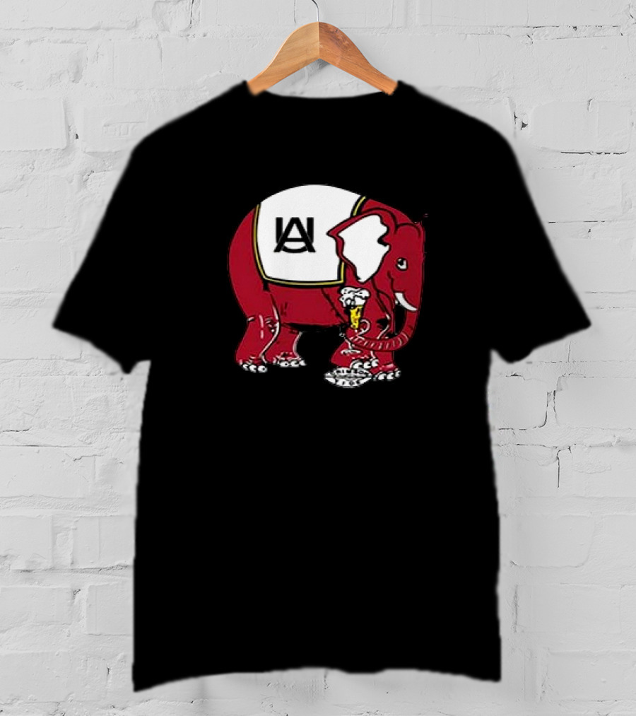 Aaron Estrada 1950s Alabama Elephant Holding Mug T-Shirt