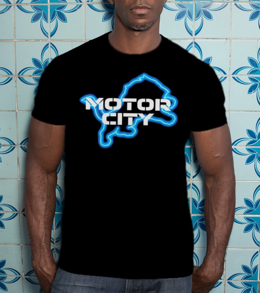 Sam Richardson Wearing Detroit Lions Motor City Blue Lion T-Shirt