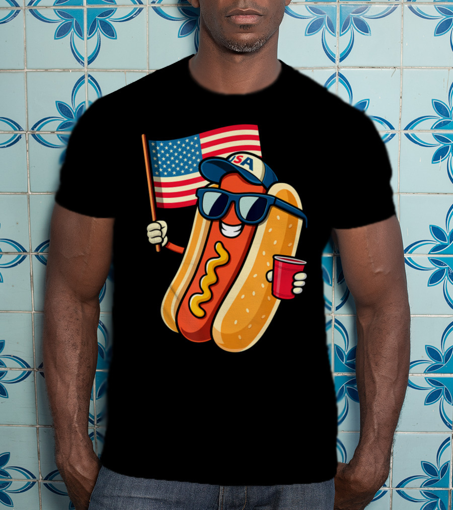 Fourth Of July USA Hotdog With American Flag And Sunglasses T-Shirt