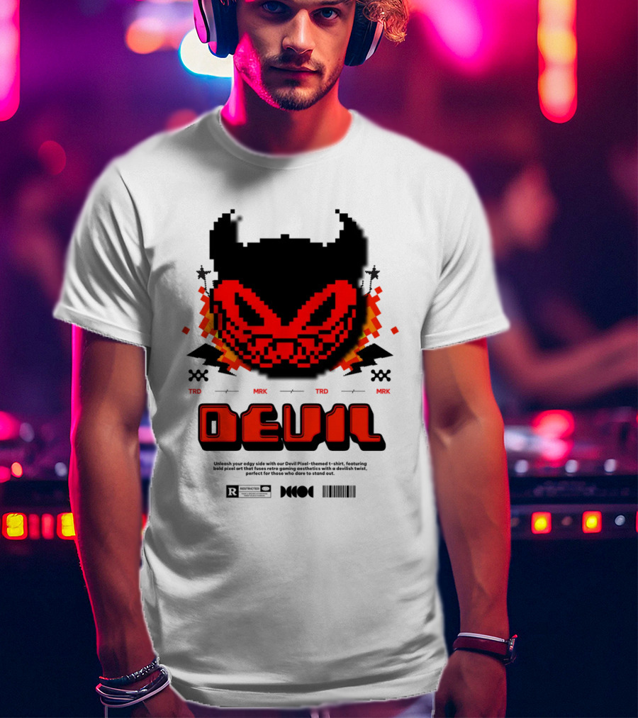 DEVIL PIXELS TRD MRK RETRO PIXEL ART FACE T-Shirt