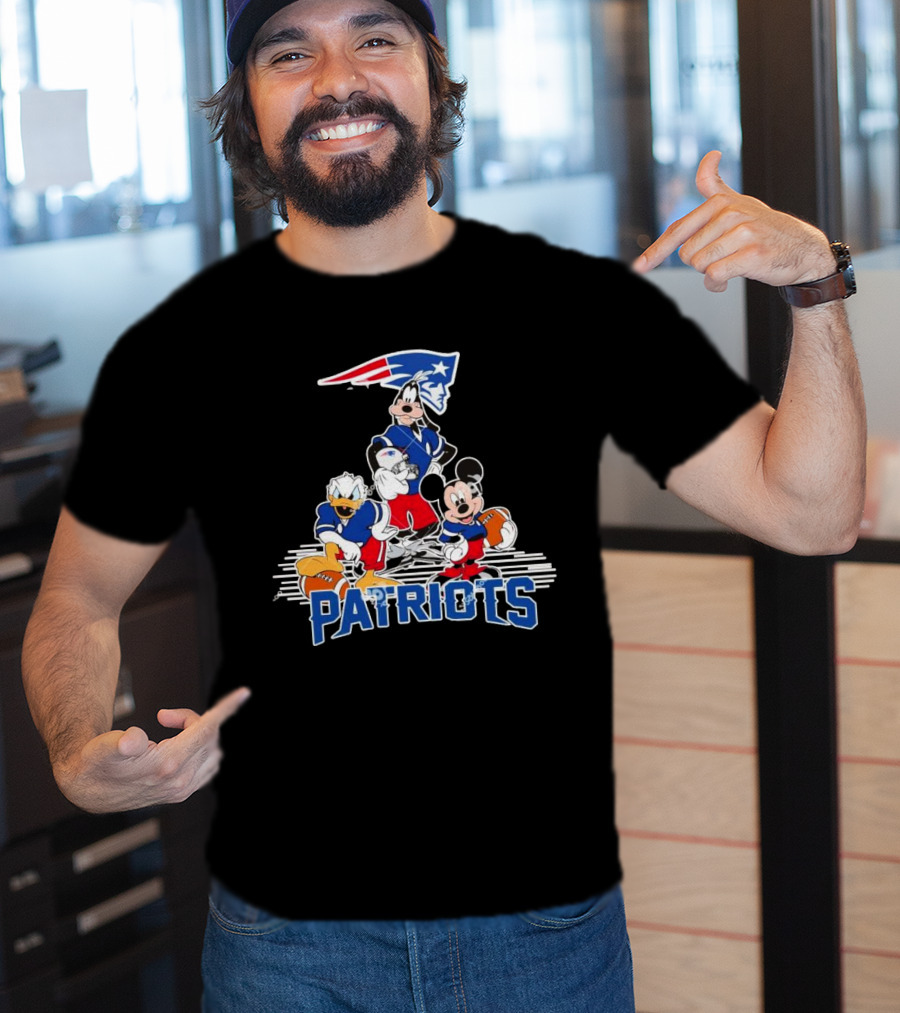Mickey Donald Goofy Patriots Football Disney Crossover T-Shirt