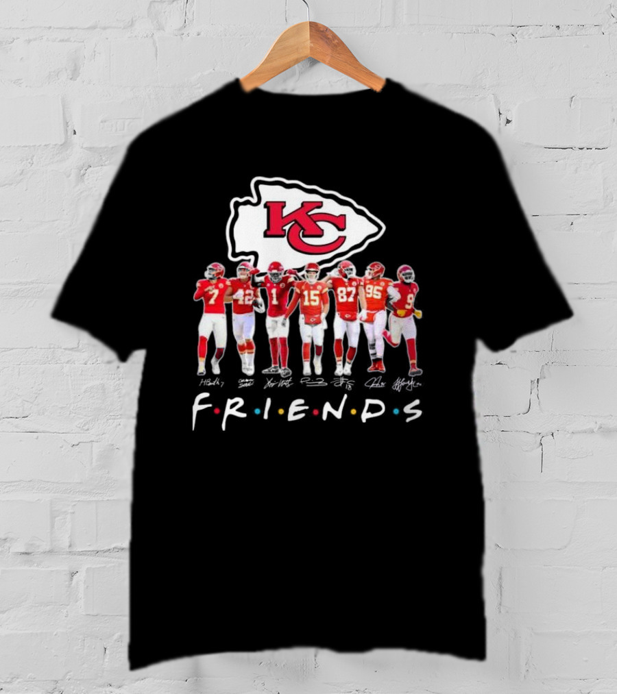 Kansas City Chiefs Friends Signatures Football Team T-Shirt