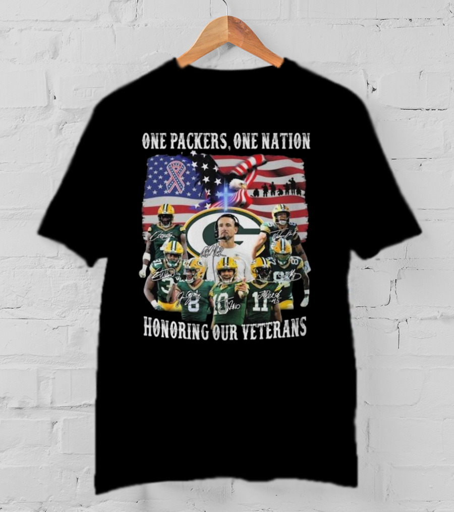 One Packers One Nation Honoring Our Veterans Green Bay Packers Flag Signatures T-Shirt