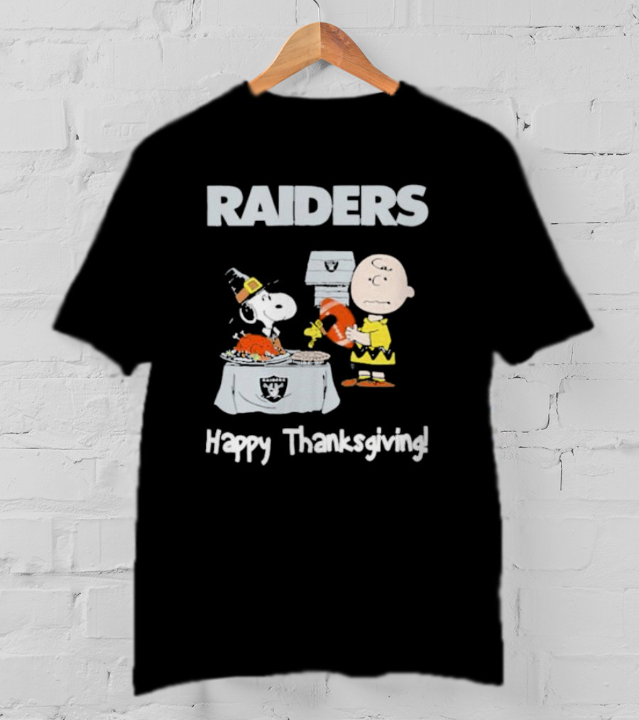 Raiders Charlie Brown Snoopy Happy Thanksgiving T-Shirt