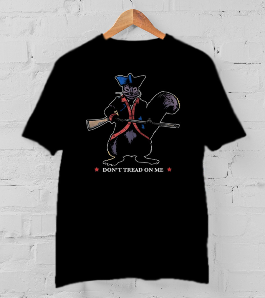 Freethepeople Don’t Tread On Me Patriot Squirrel Commander T-Shirt