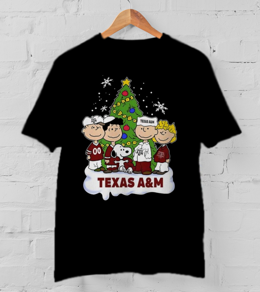 Snoopy And Friends Texas A&M Christmas T-Shirt