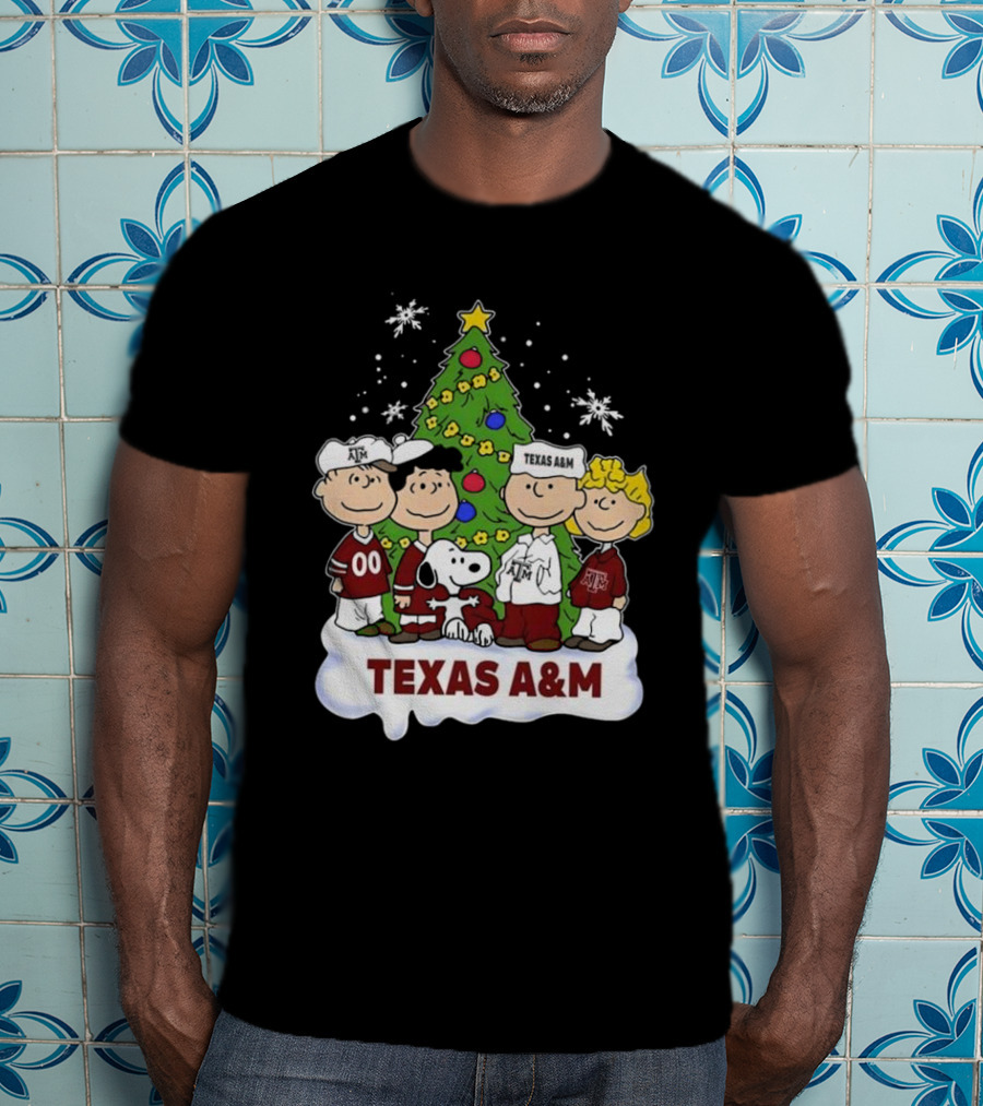 Snoopy And Friends Texas A&M Christmas T-Shirt