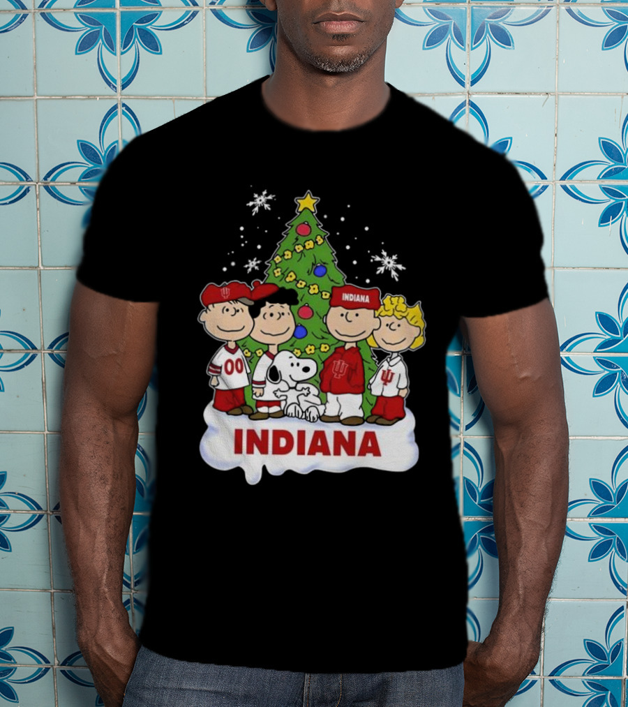 Indiana Hoosiers Snoopy And Friends Christmas Tree Snowflakes T-Shirt