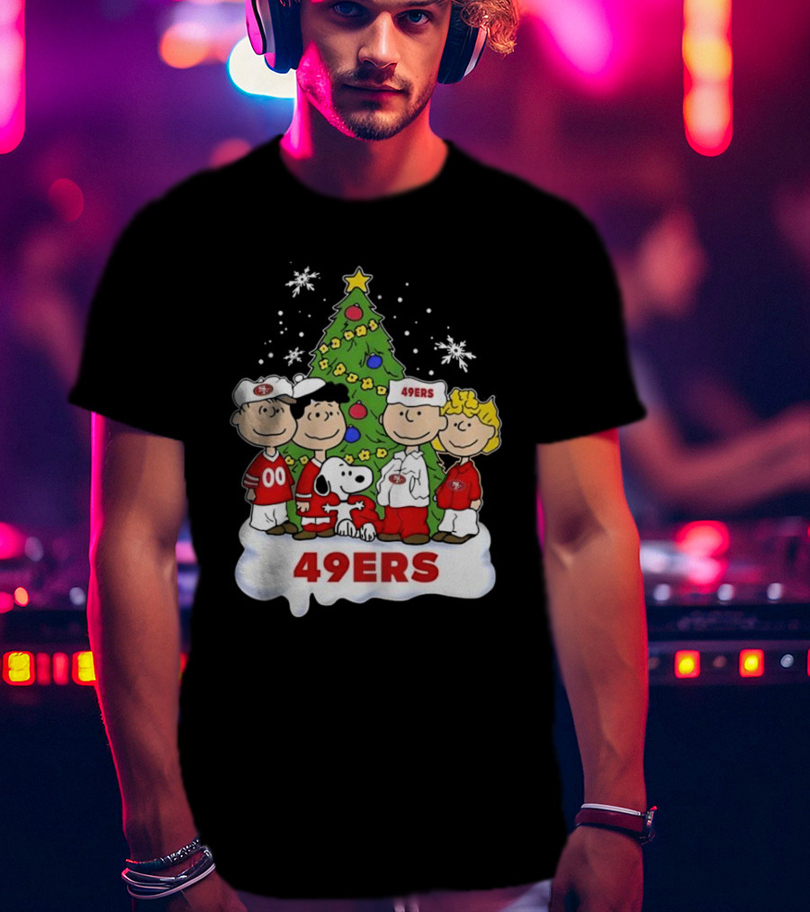 San Francisco 49Ers Snoopy And Friends Christmas T-Shirt