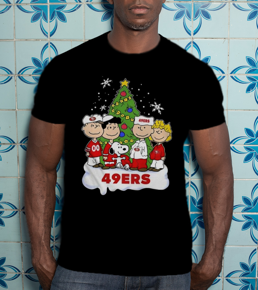 San Francisco 49Ers Snoopy And Friends Christmas T-Shirt