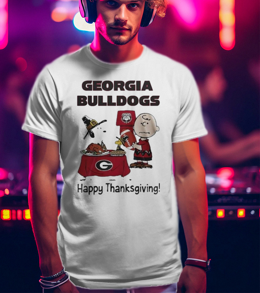 Georgia Bulldogs Peanuts Thanksgiving Celebrations Charlie Brown Football T-Shirt
