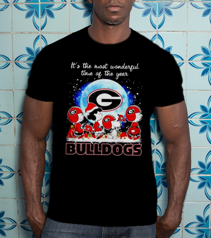 Peanuts Georgia Bulldogs Most Wonderful Time Christmas T-Shirt