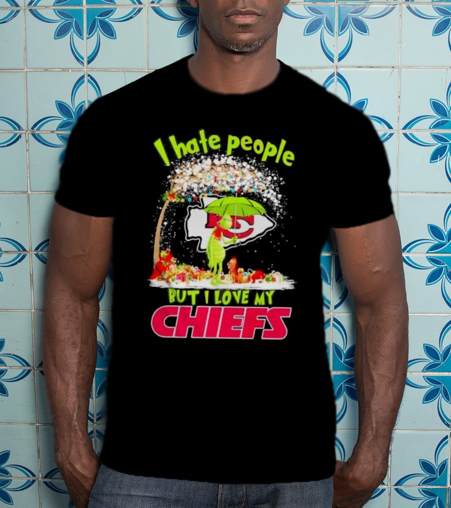 I Hate People But I Love My Chiefs Grinch And Max Kansas City Chiefs Christmas T-Shirt