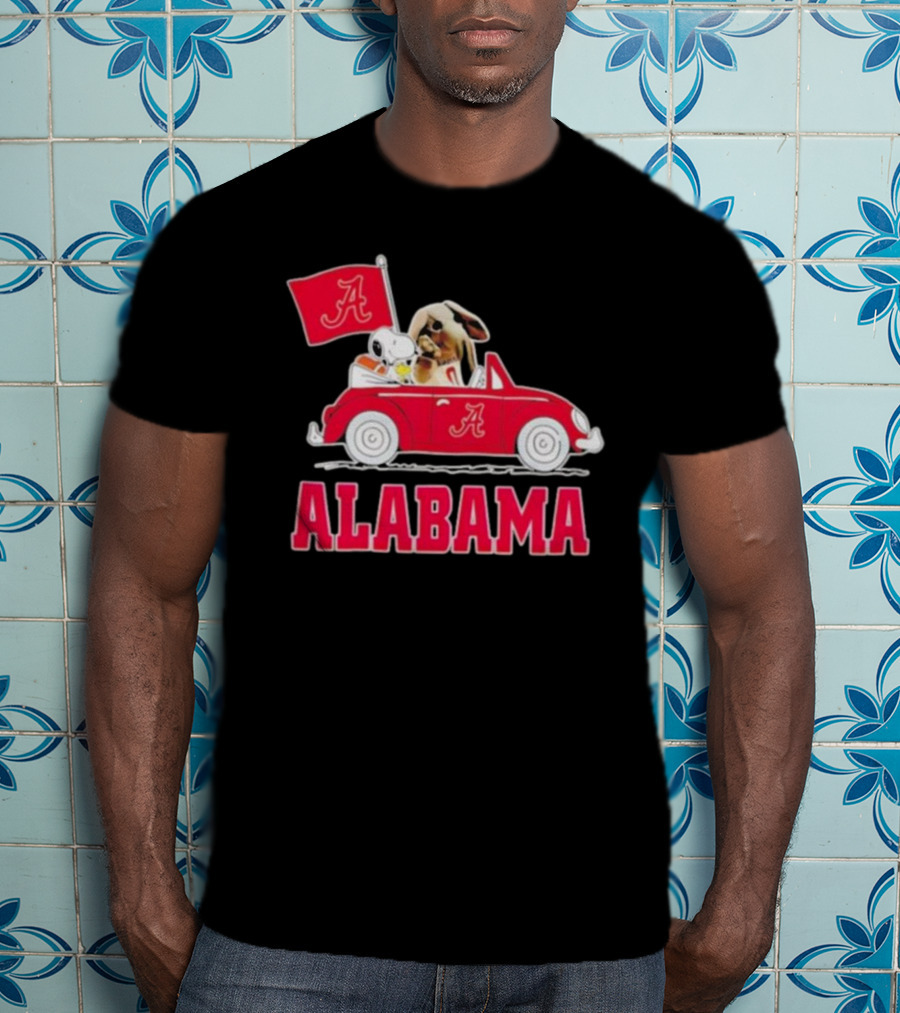 Snoopy And Big Al Driving Red Car With Alabama Flag Crimson Tide T-Shirt