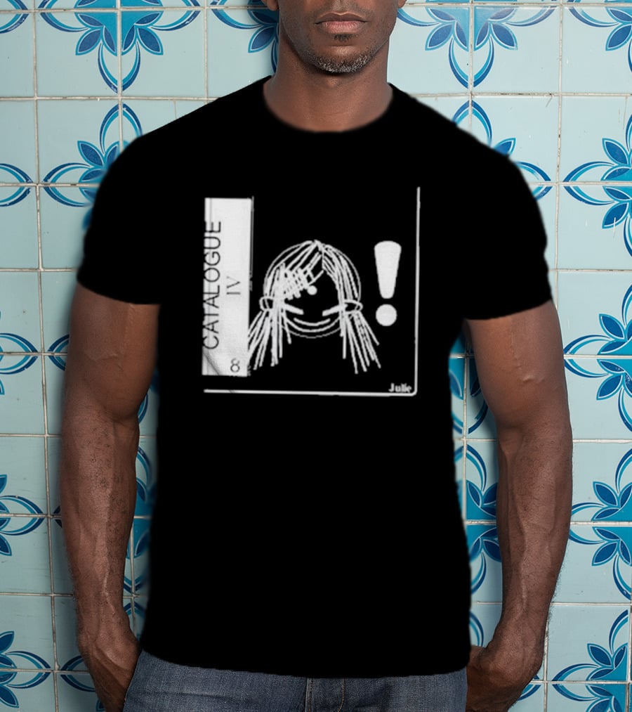 Catalogue IV Julie T-Shirt