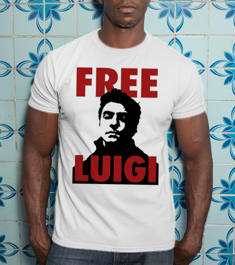 Free Luigi Mangione Bold Statement Iconic T-Shirt