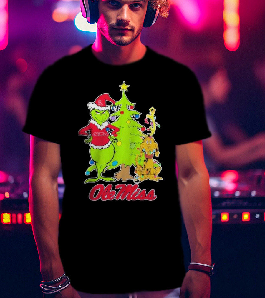 Ole Miss Rebels Grinch And Max Dog Christmas Tree T-Shirt