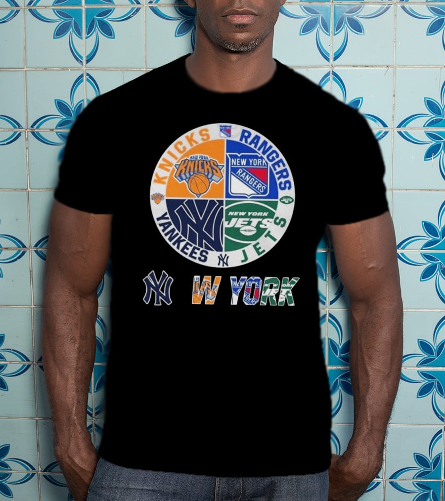 Knicks Rangers Yankees Jets New York Sports Circle T-Shirt