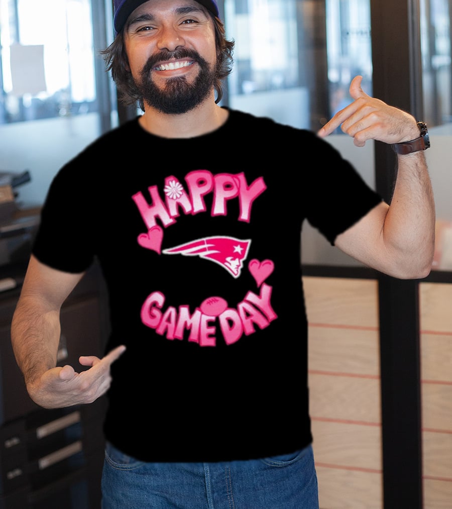 Valentine’s Day New England Patriots Happy Gameday 2025 With Hearts And Football T-Shirt