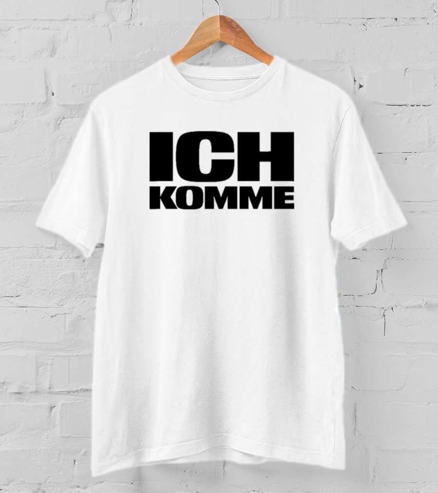 Erika Vikman Ich Komme Retro 70s Disco Aesthetic Black Text T-Shirt