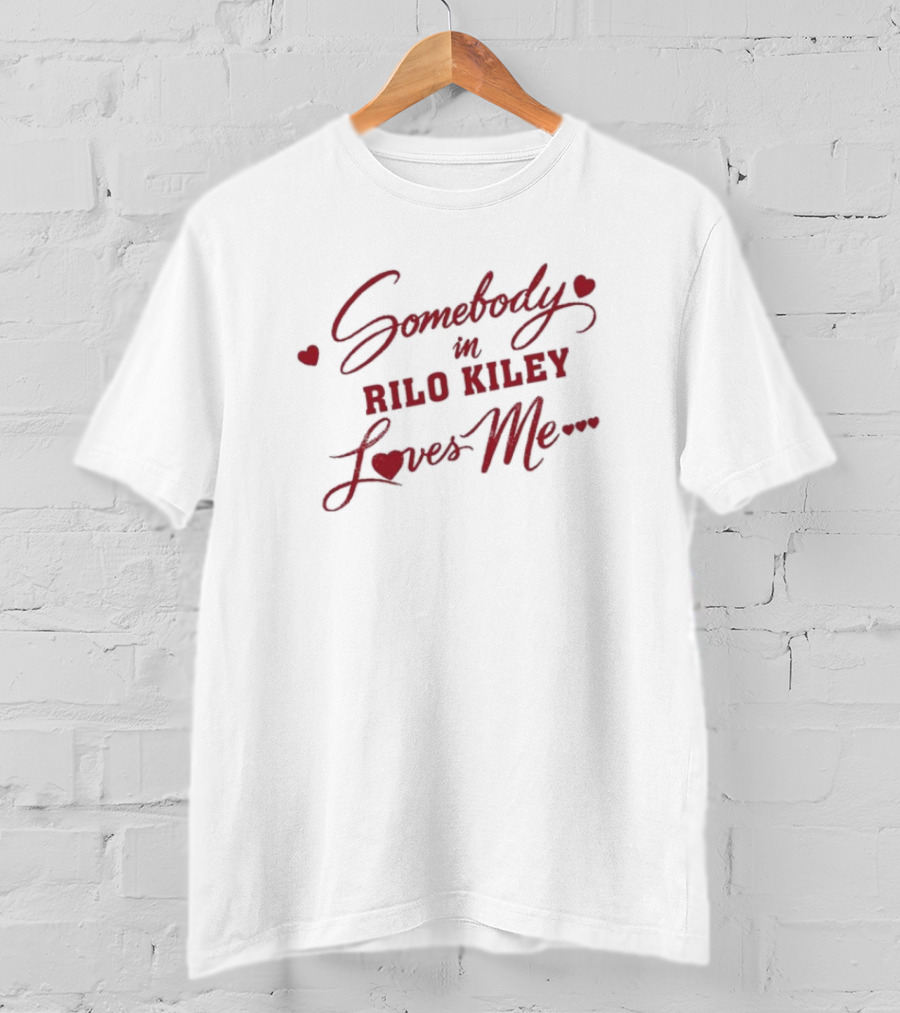 Somebody In Rilo Kiley Loves Me Heart T-Shirt