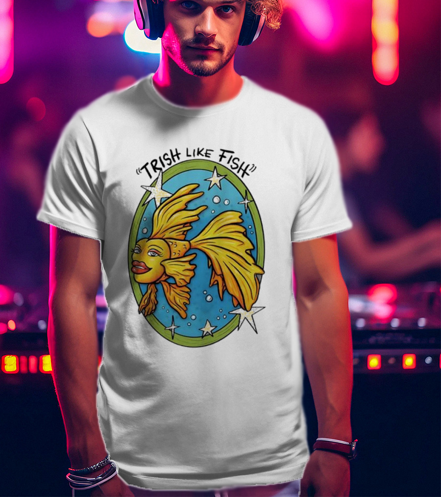 Trish Like Fish Goldfish With Stars And Bubbles T-Shirt