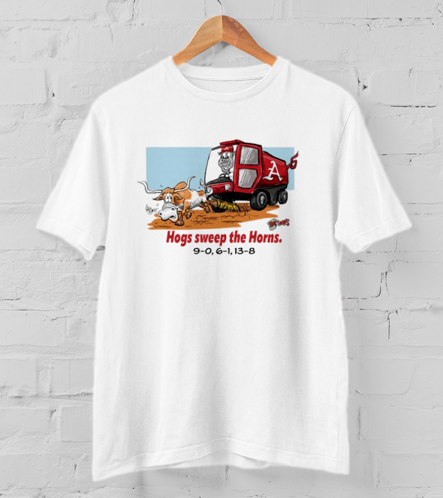 Hogs Sweep The Horns Texas Longhorns Vs. Arkansas Razorbacks T-Shirt