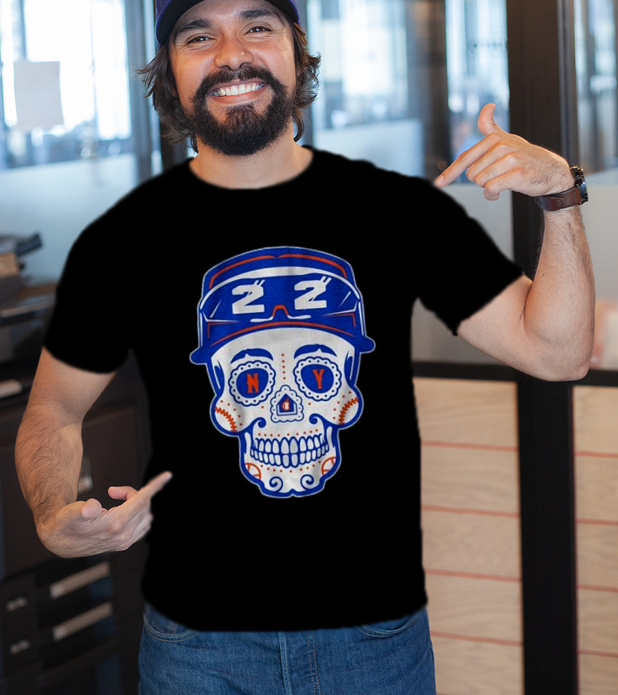 Juan Soto Sugar Skull NY 22 Baseball Cap T-Shirt