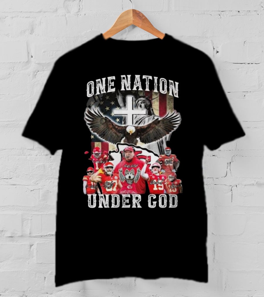 Kansas City Chiefs One Nation Under God 2025 Signatures Statue Of Liberty And Eagle T-Shirt
