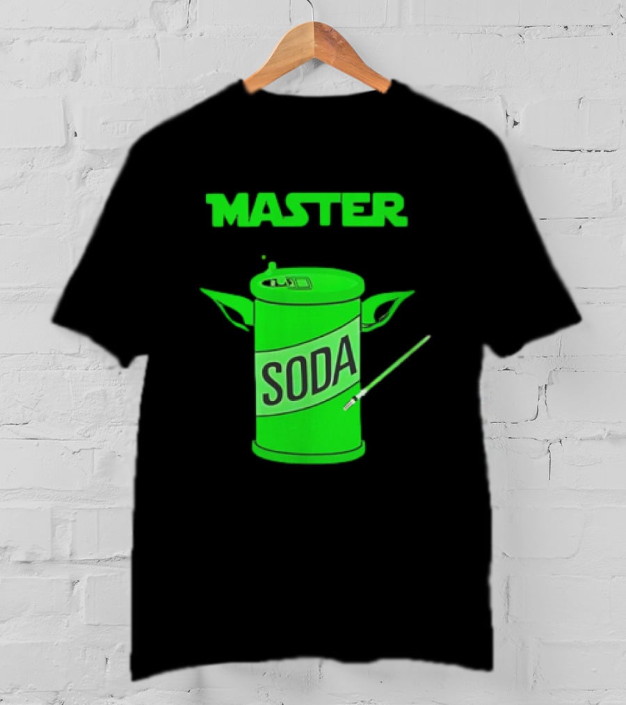 Master Soda Lightsaber Yoda Can T-Shirt