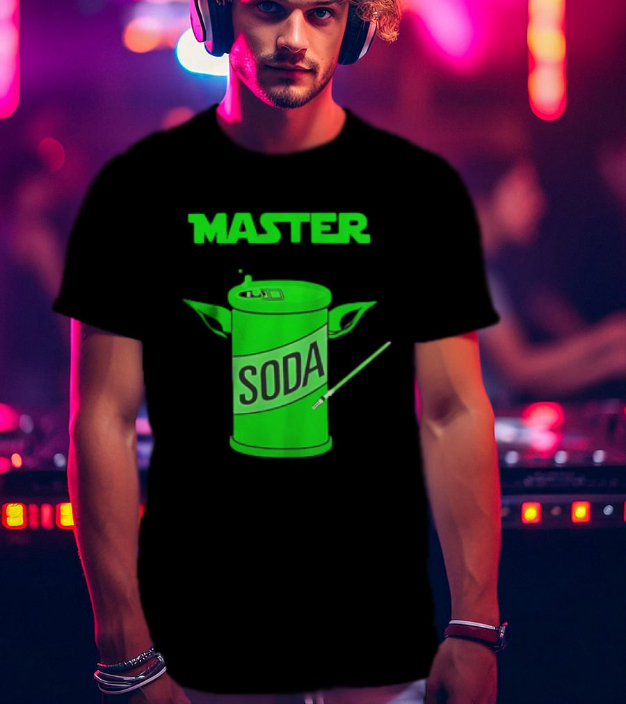 Master Soda Lightsaber Yoda Can T-Shirt