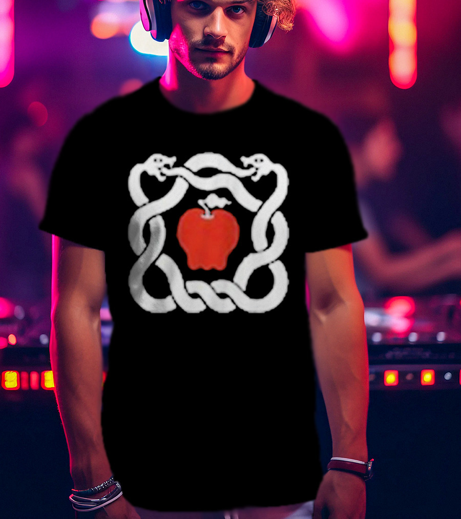 Msg Snake Dom Dolla Red Apple White Snakes T-Shirt